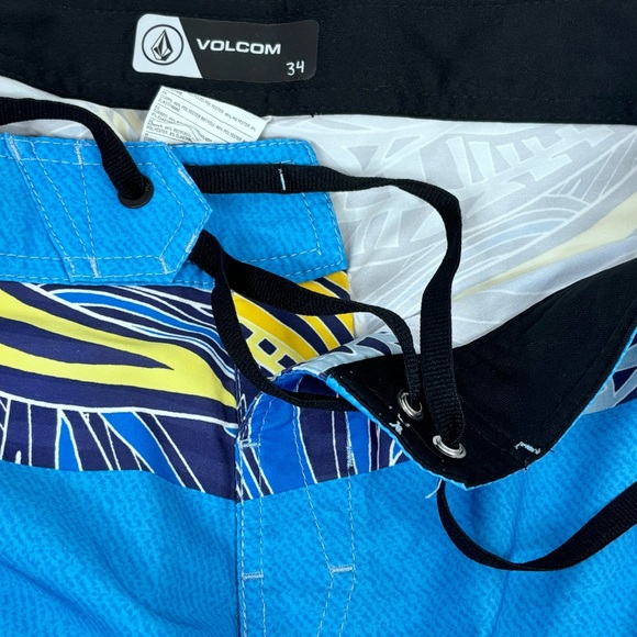 Volcom 20” True To This Blue Patterned 1 Pocket Tie Close Board Shorts 34 - Picture 3 of 11